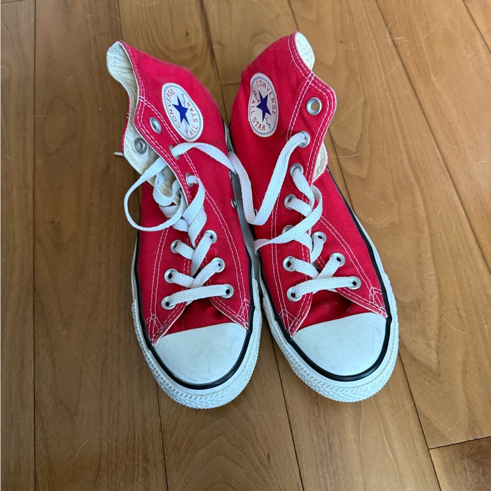(SOLD) Converse Classic Red Canvas Sneakers
